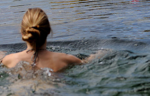 Последствия купания в холодной воде